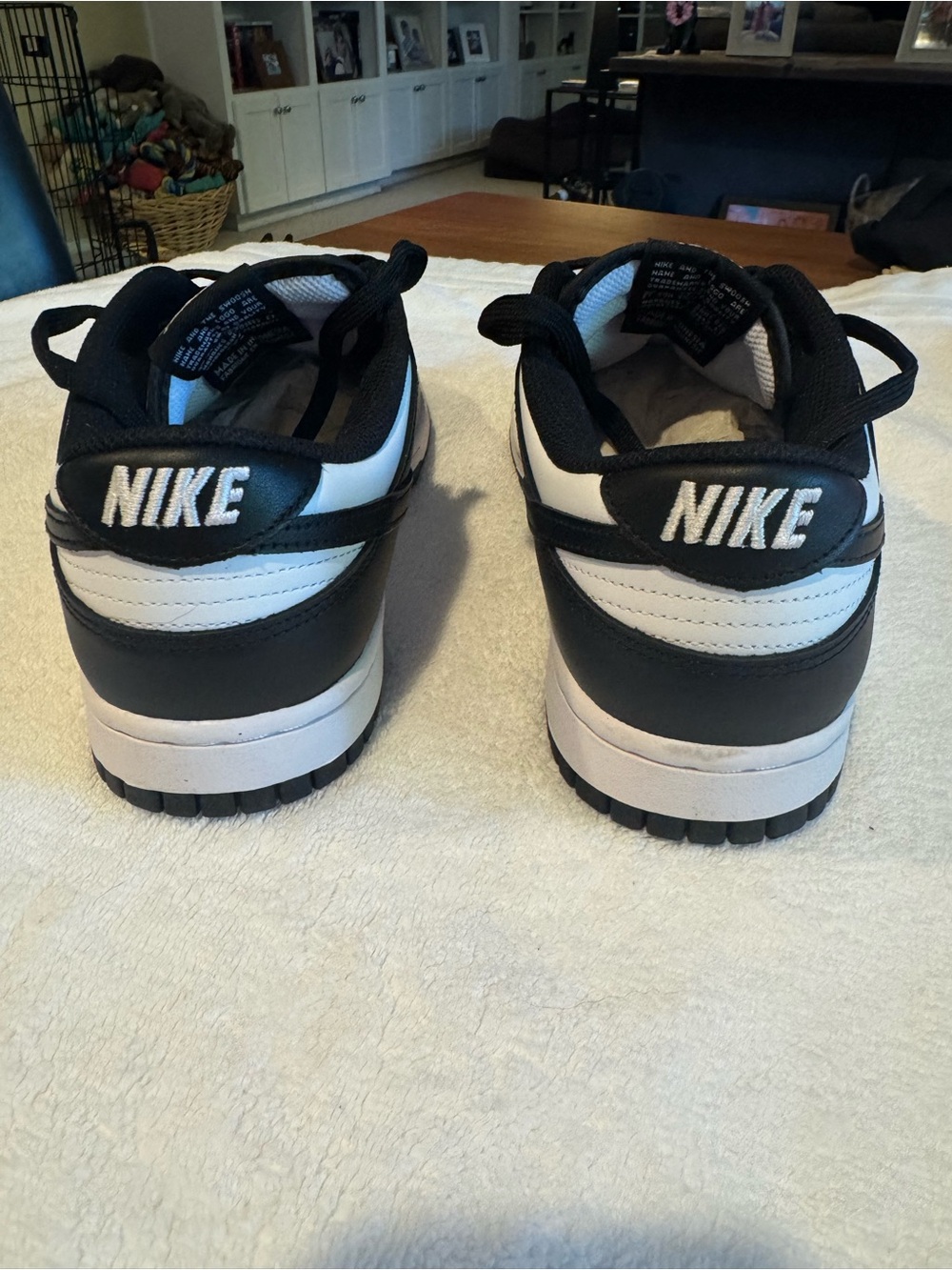 Nike Women’s Dunk Lo Sneakers - Black/White. Only worn once. Excellent condition - Picture 4 of 7